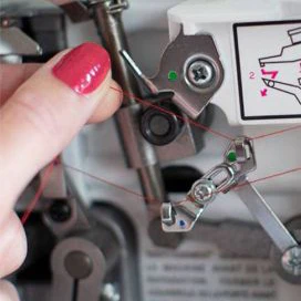 Baby Lock Vibrant 4/3/2 Thread Serger - Image 4