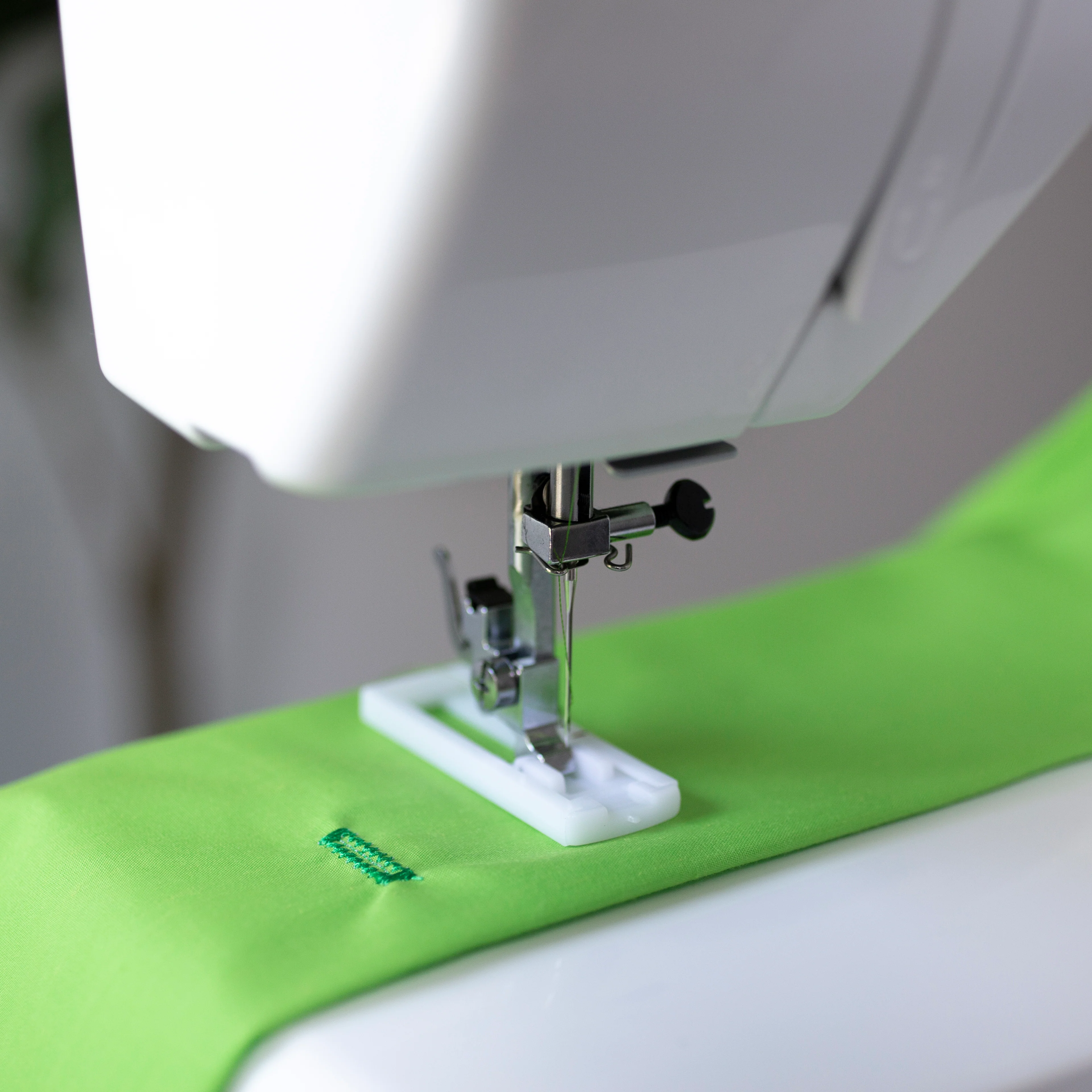 Baby Lock Zest Sewing Machine - Image 5