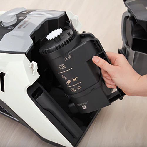 Miele Blizzard CX1 Cat & Dog Bagless Vacuum - Image 8