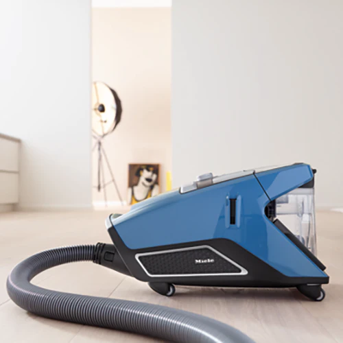 Miele Blizzard CX1 TurboTeam Bagless Vacuum - Image 5