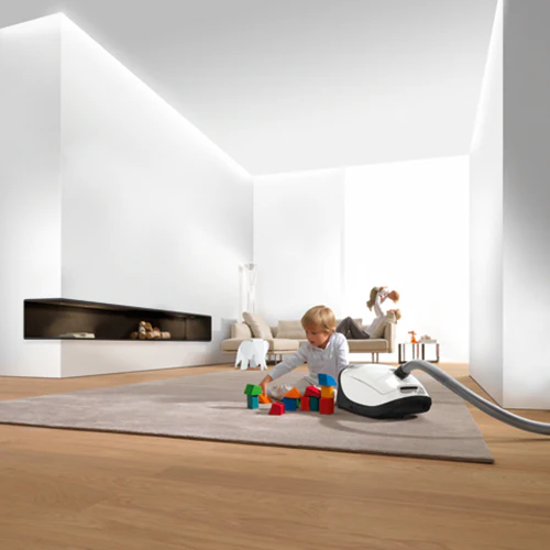 Miele Complete C3 Cat and Dog Vacuum - Image 3