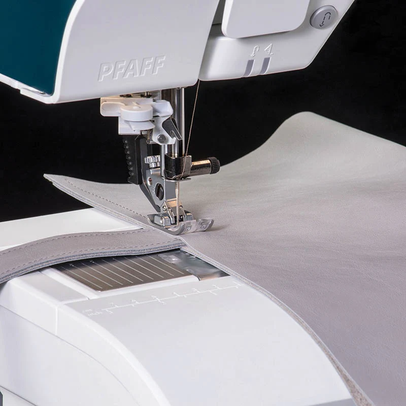 Pfaff Performance Icon Sewing and Quilting Machine - Image 8