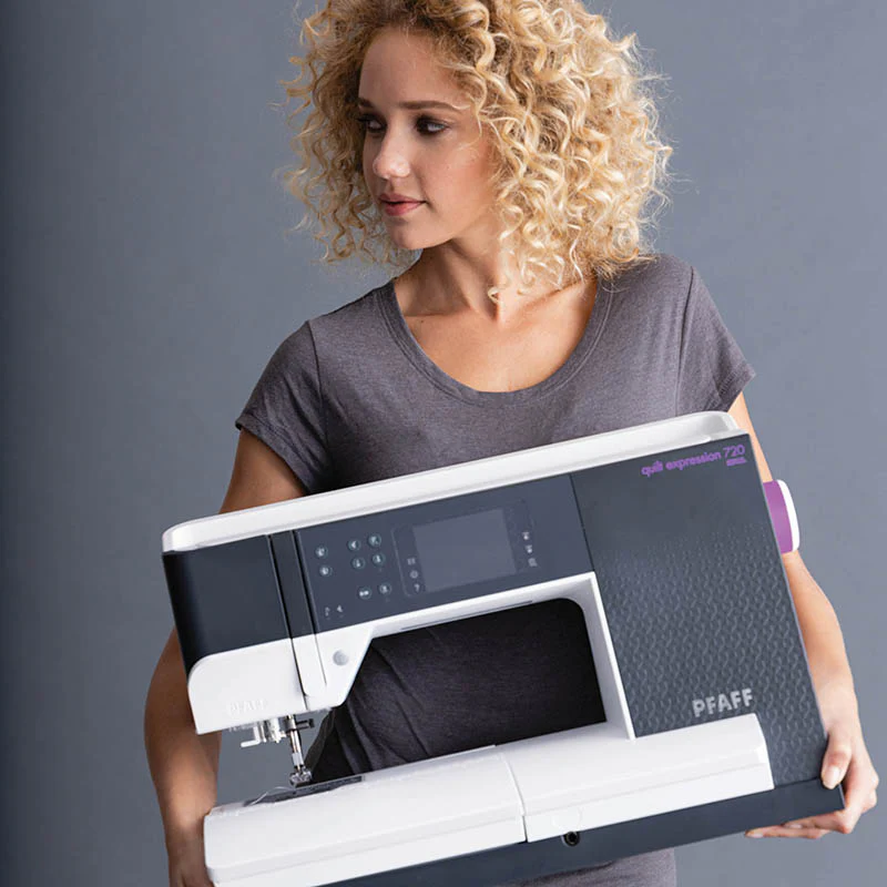 Pfaff Quilt Expression 720 Sewing and Quilting Machine - Image 3